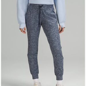Lululemon Ready to Rulu Jogger